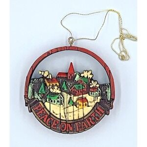 1975 PEACE ON EARTH Hallmark Nostalgia Ornament Vintage Tree-Trimmer Collection